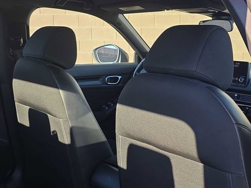 Used 2022 Honda Civic Sport image 16