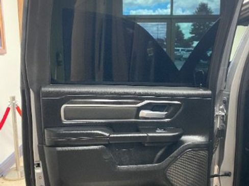 Used 2023 RAM 1500 Lone Star AWD/4WD image 9