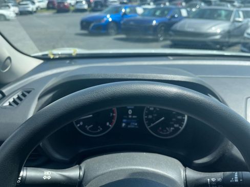 Used 2025 Nissan Sentra S FWD image 29