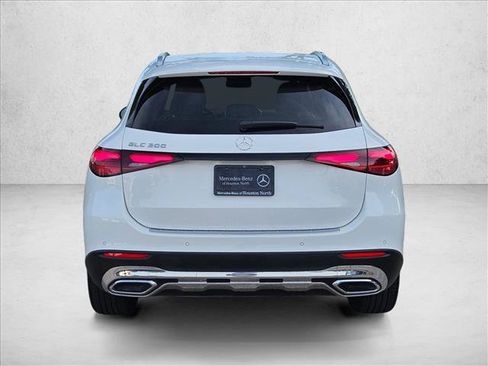 Certified 2026 Mercedes-Benz GLC 300 image 6