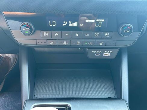 New 2026 Subaru Outback Premium AWD/4WD image 20