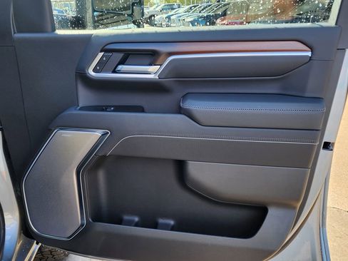 New 2026 GMC Sierra 2500 Denali w/ Denali Reserve Package image 40