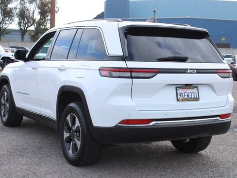 Used 2024 Jeep Grand Cherokee Limited 4xe AWD/4WD image 2