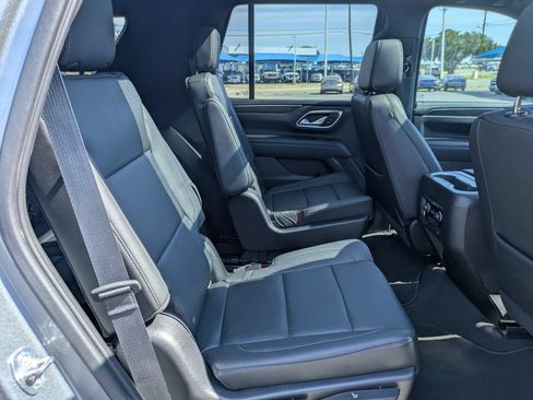 Used 2021 Chevrolet Tahoe Z71 AWD/4WD image 33