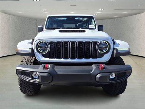 New 2026 Jeep Wrangler Unlimited Rubicon w/ Safety Group image 2