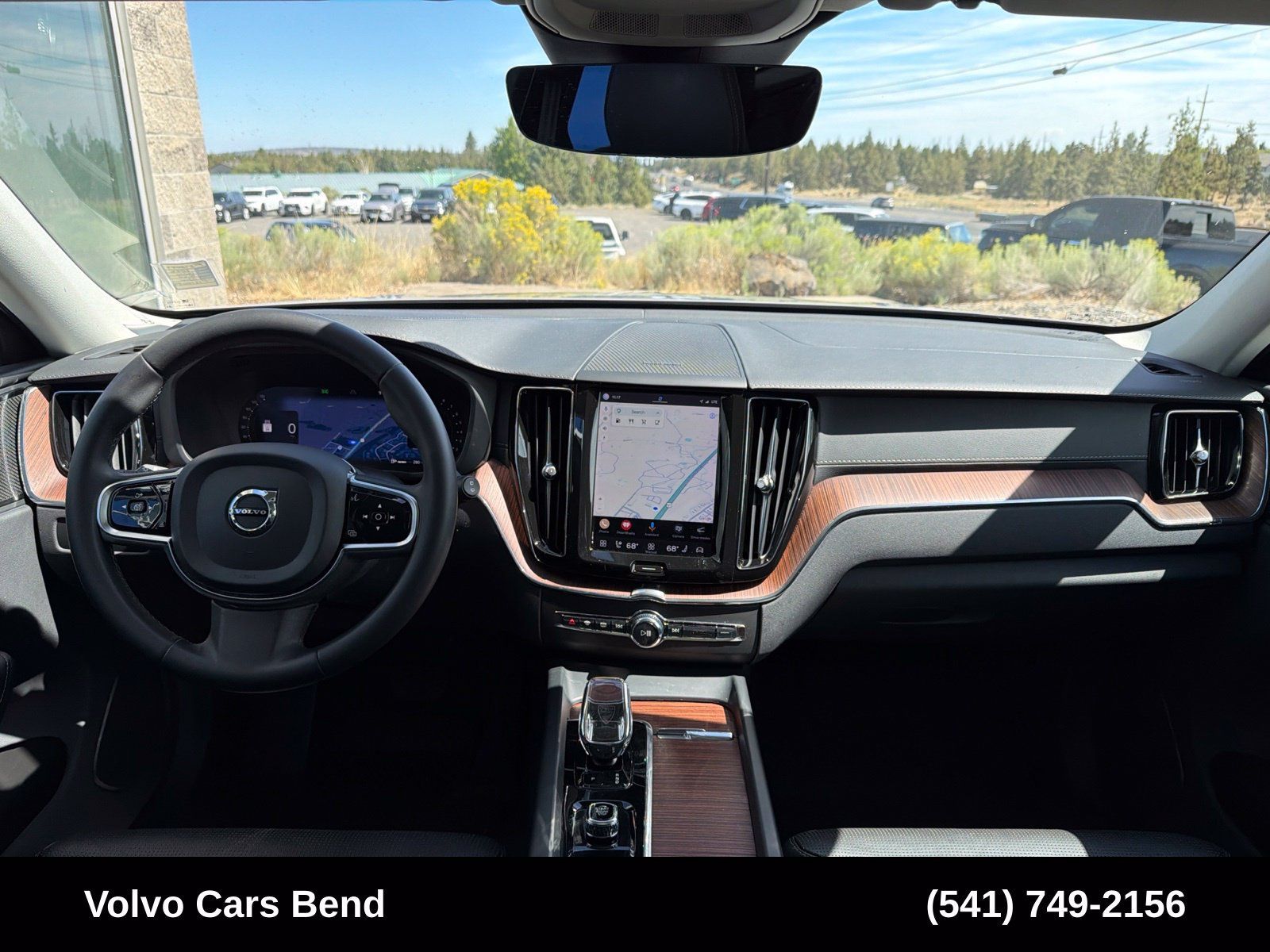 Used 2023 Volvo XC60 B5 Ultimate w/ Climate Package AWD/4WD image 10