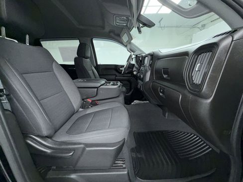 Used 2022 Chevrolet Silverado 1500 Custom image 6