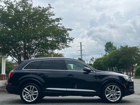 Used 2018 Audi Q7 3.0T Prestige w/ Prestige Package AWD/4WD image 6
