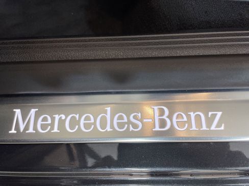 Certified 2025 Mercedes-Benz GLC 300 image 18