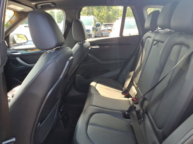 Used 2019 BMW X1 xDrive28i w/ Convenience Package AWD/4WD image 16