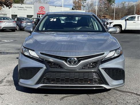 Used 2024 Toyota Camry XSE image 8