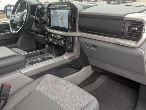 Used 2022 Ford F150 XLT w/ Equipment Group 302A High AWD/4WD image 38