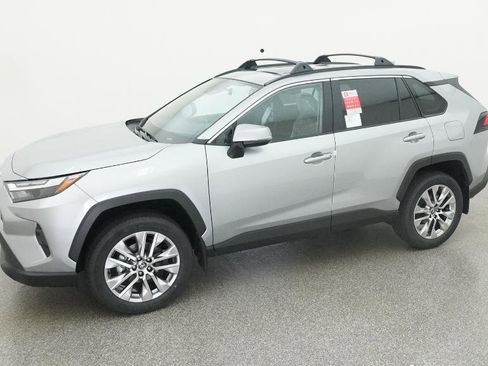 New 2025 Toyota RAV4 XLE Premium image 30