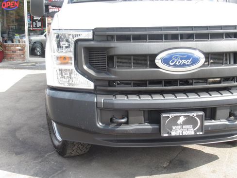 Used 2021 Ford F350 XL w/ Power Equipment Group image 3