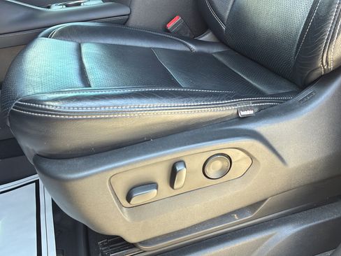 Used 2022 GMC Yukon SLE RWD image 23