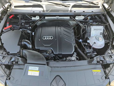 Used 2023 Audi Q5 2.0T Premium w/ Convenience Package AWD/4WD image 34