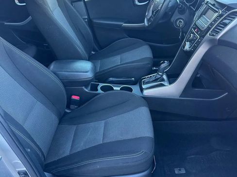 Used 2013 Hyundai Elantra GT image 17