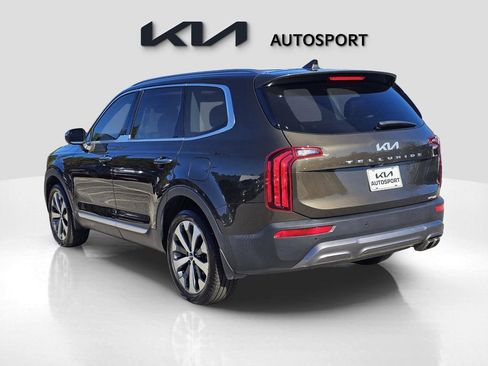 Used 2022 Kia Telluride S image 13