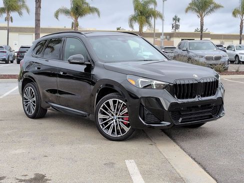 Used 2025 BMW X1 xDrive28i w/ Technology Package image 2