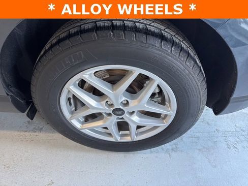 Used 2024 Ford Edge SEL w/ Convenience Package image 27