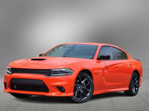 Used 2022 Dodge Charger R/T w/ Blacktop Package image 1