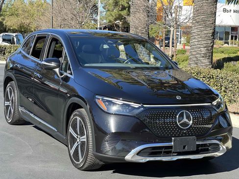 Used 2023 Mercedes-Benz EQE 350+ 4MATIC SUV w/ Exclusive Trim Package image 20