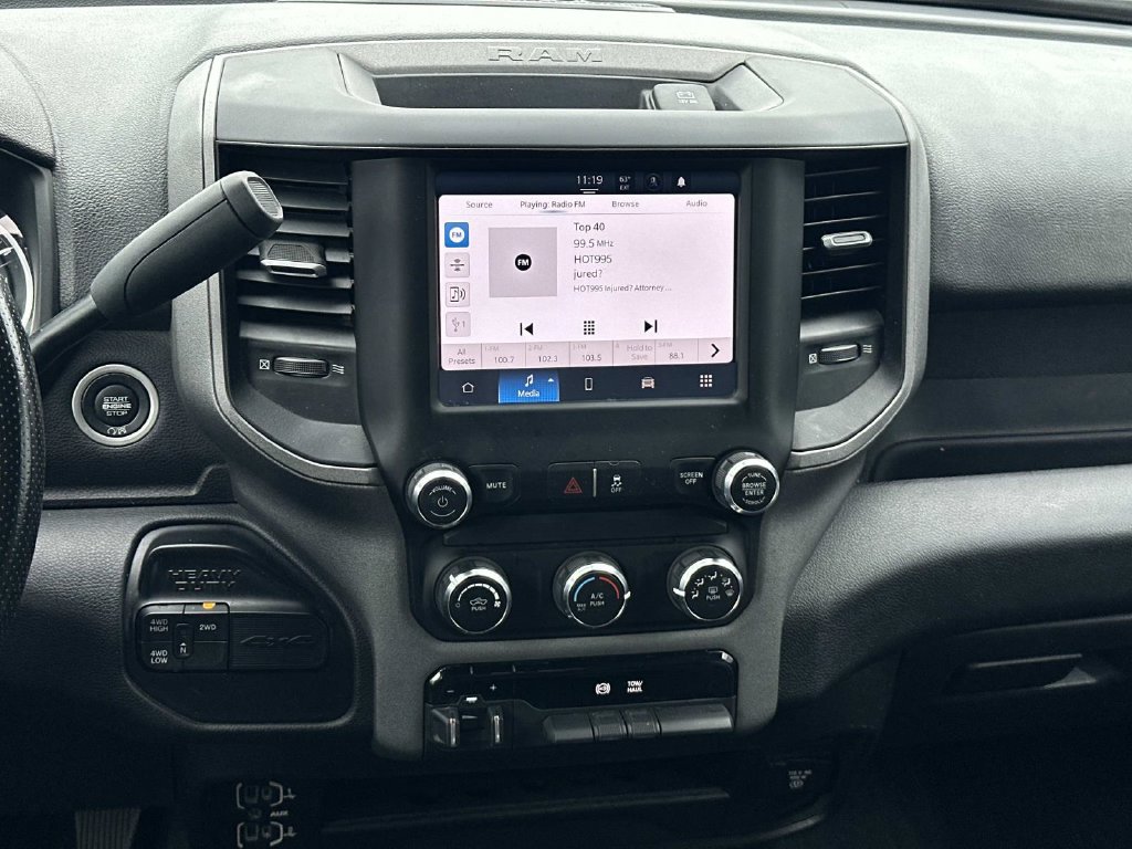 Used 2024 RAM 2500 Tradesman w/ Chrome Appearance Group AWD/4WD image 19