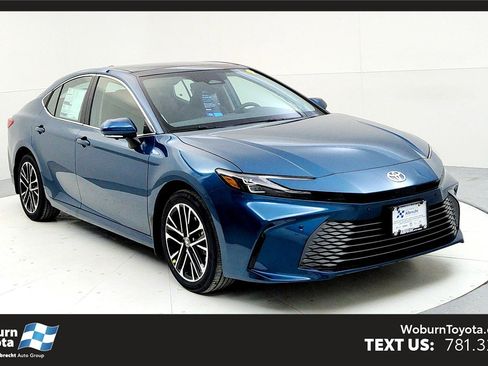 New 2026 Toyota Camry XLE image 1