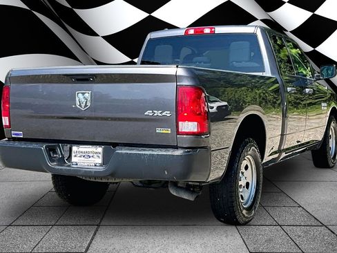 Used 2018 RAM 1500 Tradesman w/ Popular Equipment Group AWD/4WD image 2