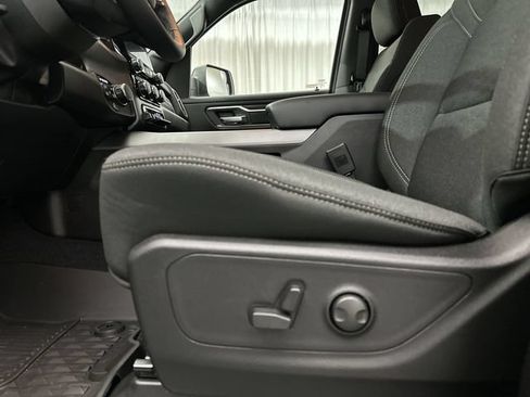 New 2026 RAM 1500 Big Horn AWD/4WD image 16