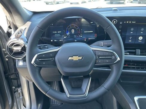 New 2026 Chevrolet Equinox LT w/ LPO, Floor Liner Package image 14