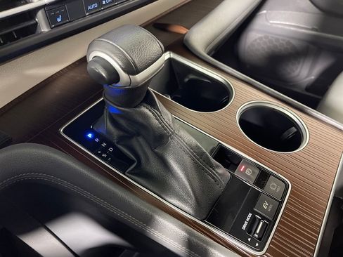 Certified 2023 Toyota Sienna XLE image 22