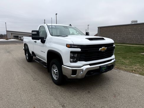 Used 2025 Chevrolet Silverado 2500 W/T w/ WT Convenience Package image 7