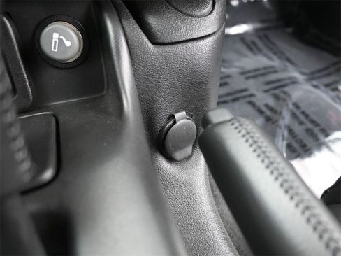 Used 2001 Pontiac Firebird Formula w/ Protection Group image 22