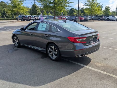 Used 2019 Honda Accord EX-L image 6