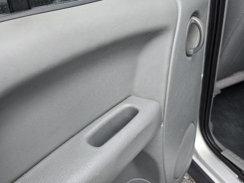 Used 2005 Jeep Liberty Sport AWD/4WD image 18