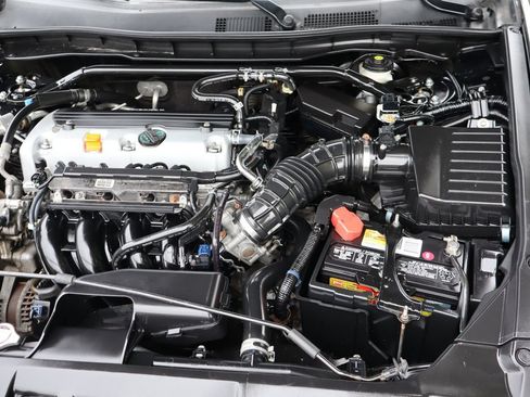 Used 2010 Honda Accord EX-L image 40