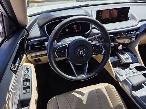 Used 2023 Acura MDX FWD w/ Technology Package image 7