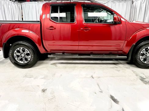 Used 2016 Nissan Frontier PRO-4X w/ Pro-4x Luxury Package image 11