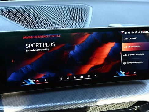 New 2026 BMW 330i Sedan w/ M Sport Package image 25