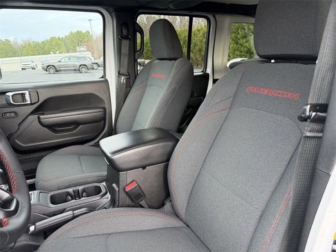 Used 2024 Jeep Wrangler Unlimited Rubicon image 23