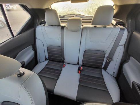 Used 2024 Nissan Kicks SR w/ SR Premium Package image 12