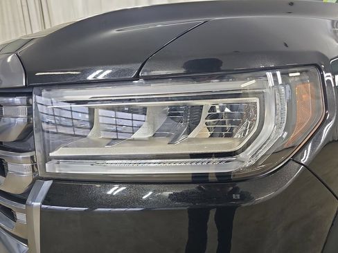 Used 2023 GMC Acadia AT4 w/ Technology Package image 39