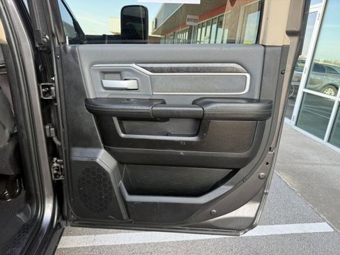 Used 2020 RAM 2500 Big Horn image 26