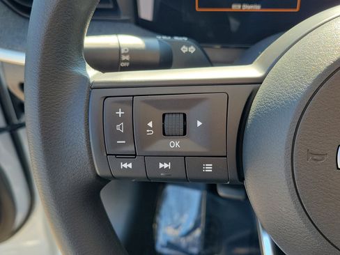 New 2026 Nissan Kicks SV image 29