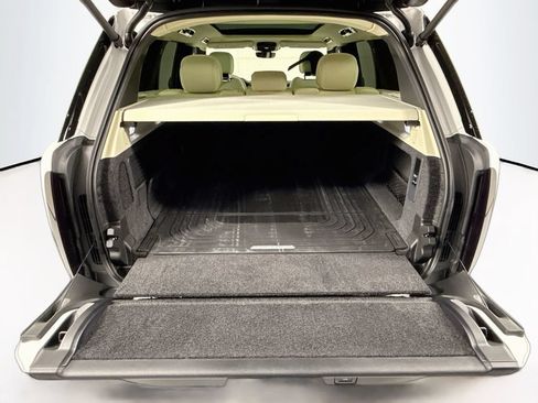 New 2026 Land Rover Range Rover SE AWD/4WD image 30