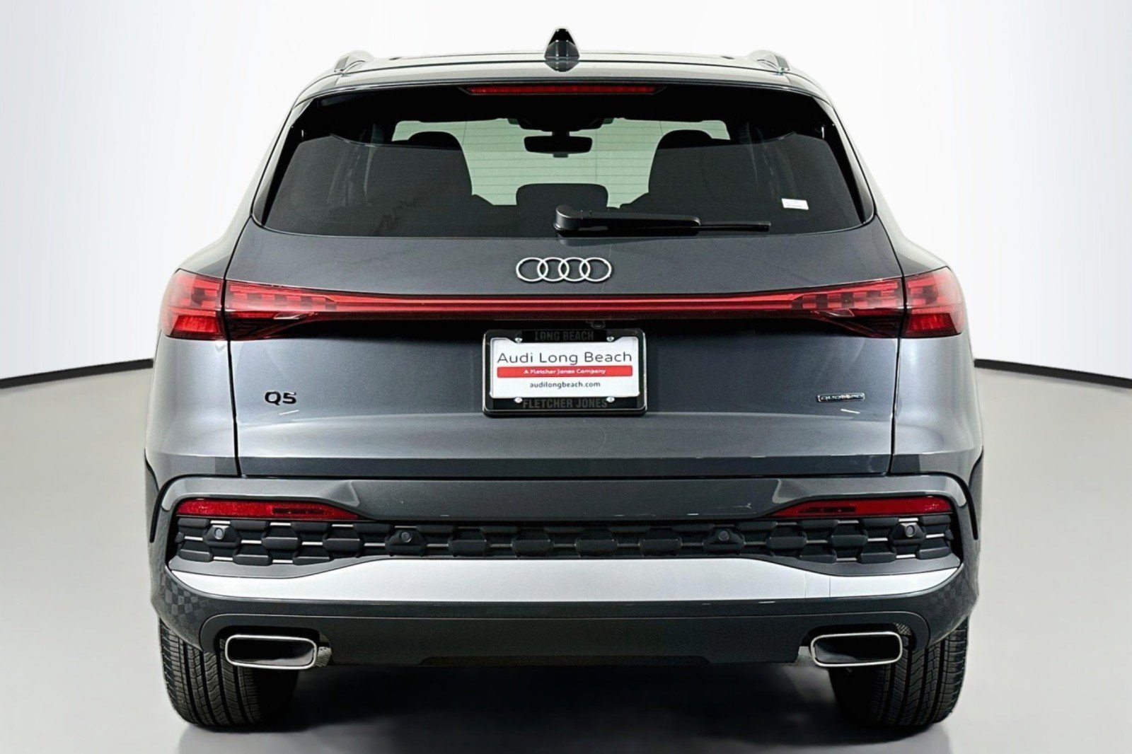Used 2026 Audi Q5 Premium Plus w/ Premium Plus AWD/4WD image 3