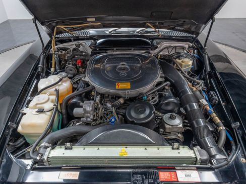 Used 1989 Mercedes-Benz 560 SL image 34