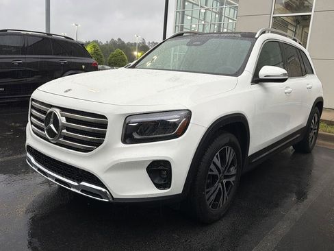 Certified 2026 Mercedes-Benz GLB 250 4MATIC image 6