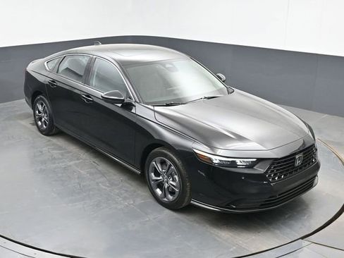 New 2026 Honda Accord EX-L image 13